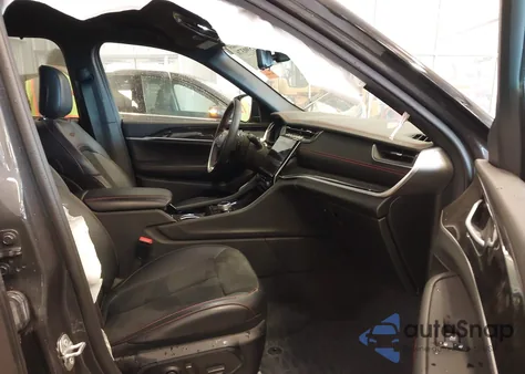 2022 Jeep Grand Cherokee Trailhawk 4X4 from USA, damaged, VIN 1C4RJHCG6N8572467